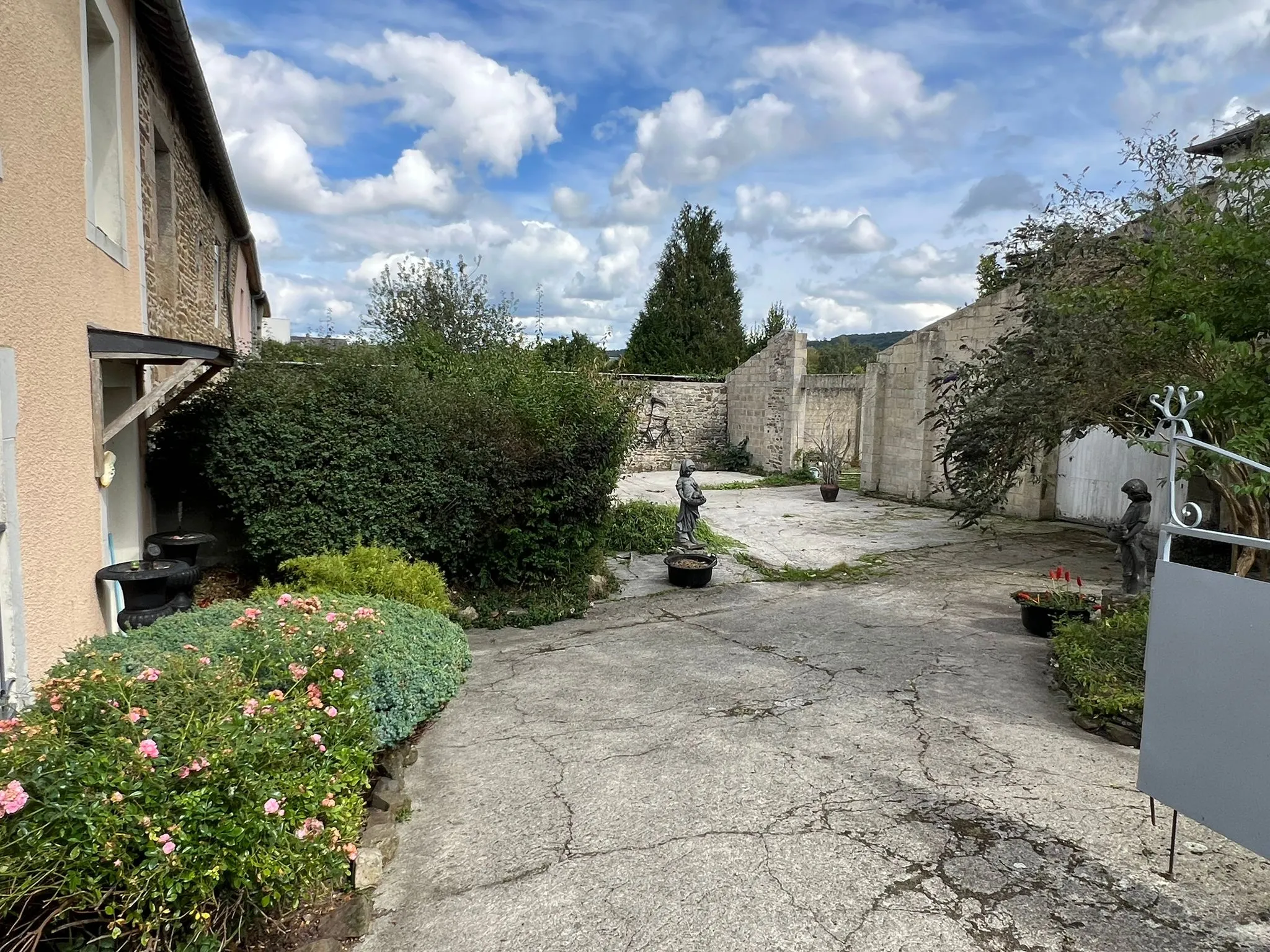 Maison en pierre de 135 m² à vendre à Pré-en-Pail 