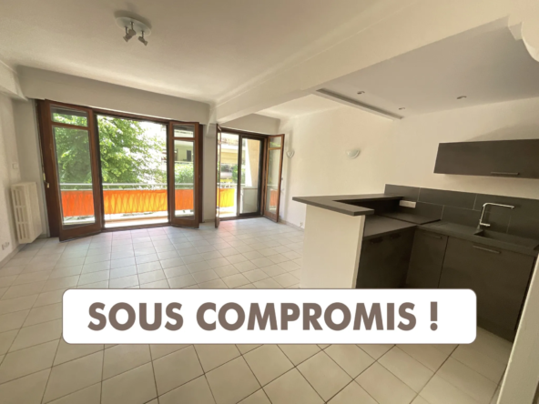 Spacieux appartement 2 pièces avec balcon et parking à Vence