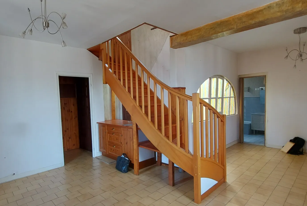 À vendre : Appartement en duplex au centre-ville de Vienne 