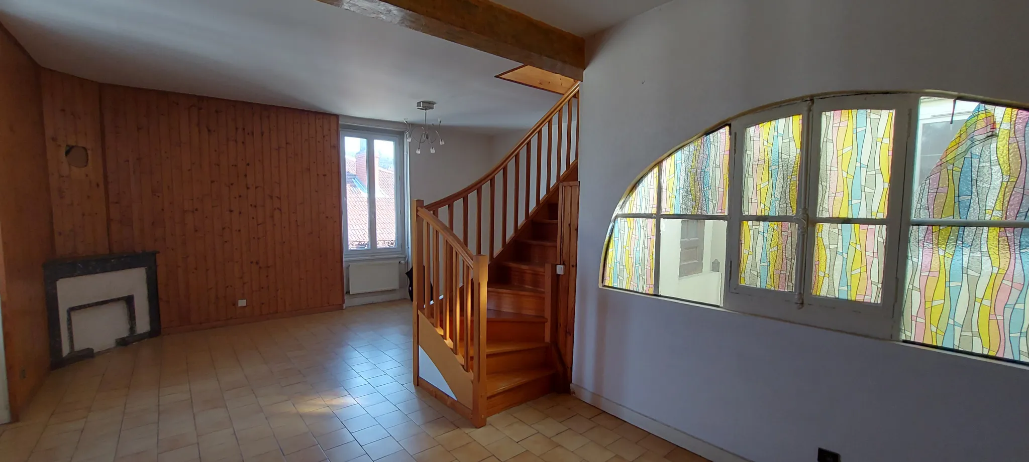 À vendre : Appartement en duplex au centre-ville de Vienne 