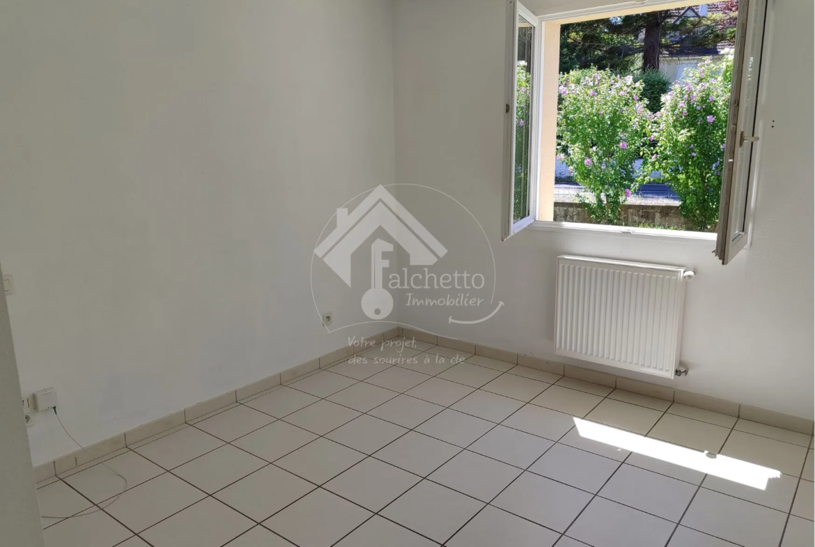 Maison T4 de 100,25 m² à Romagnat - 283 500 EUR 