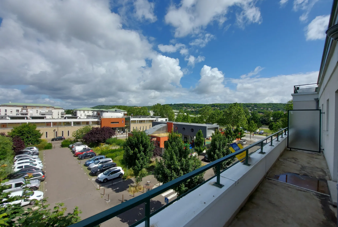 Appartement à vendre à Mantes-la-Jolie - T3 avec Balcons et Parkings 