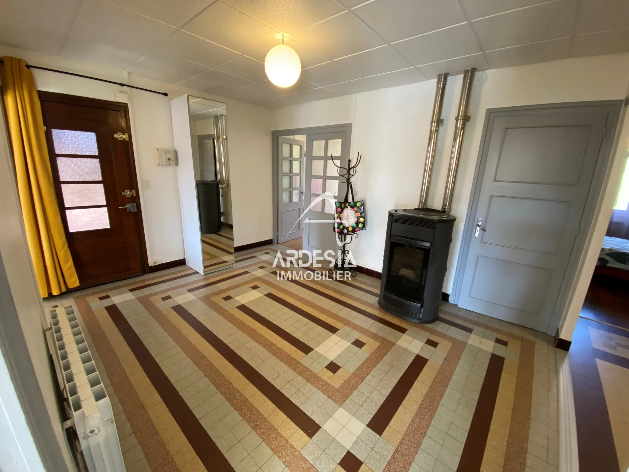 Appartement spatieux T5 à vendre à St Avre 