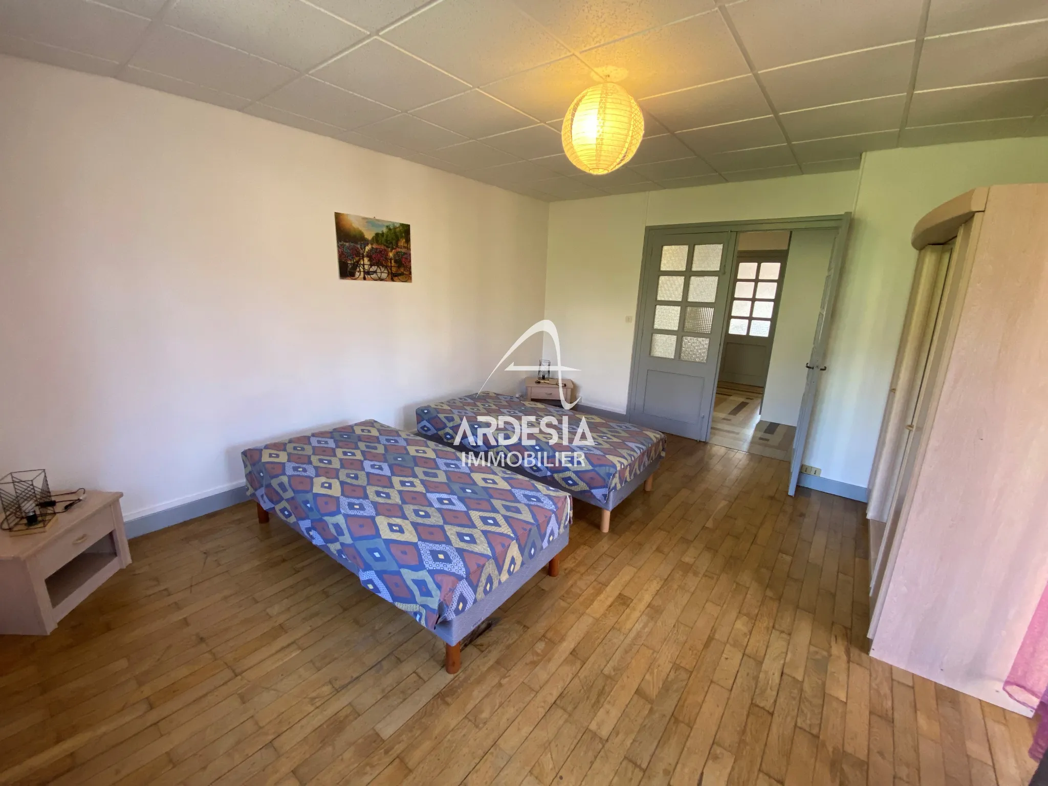 Appartement spatieux T5 à vendre à St Avre 