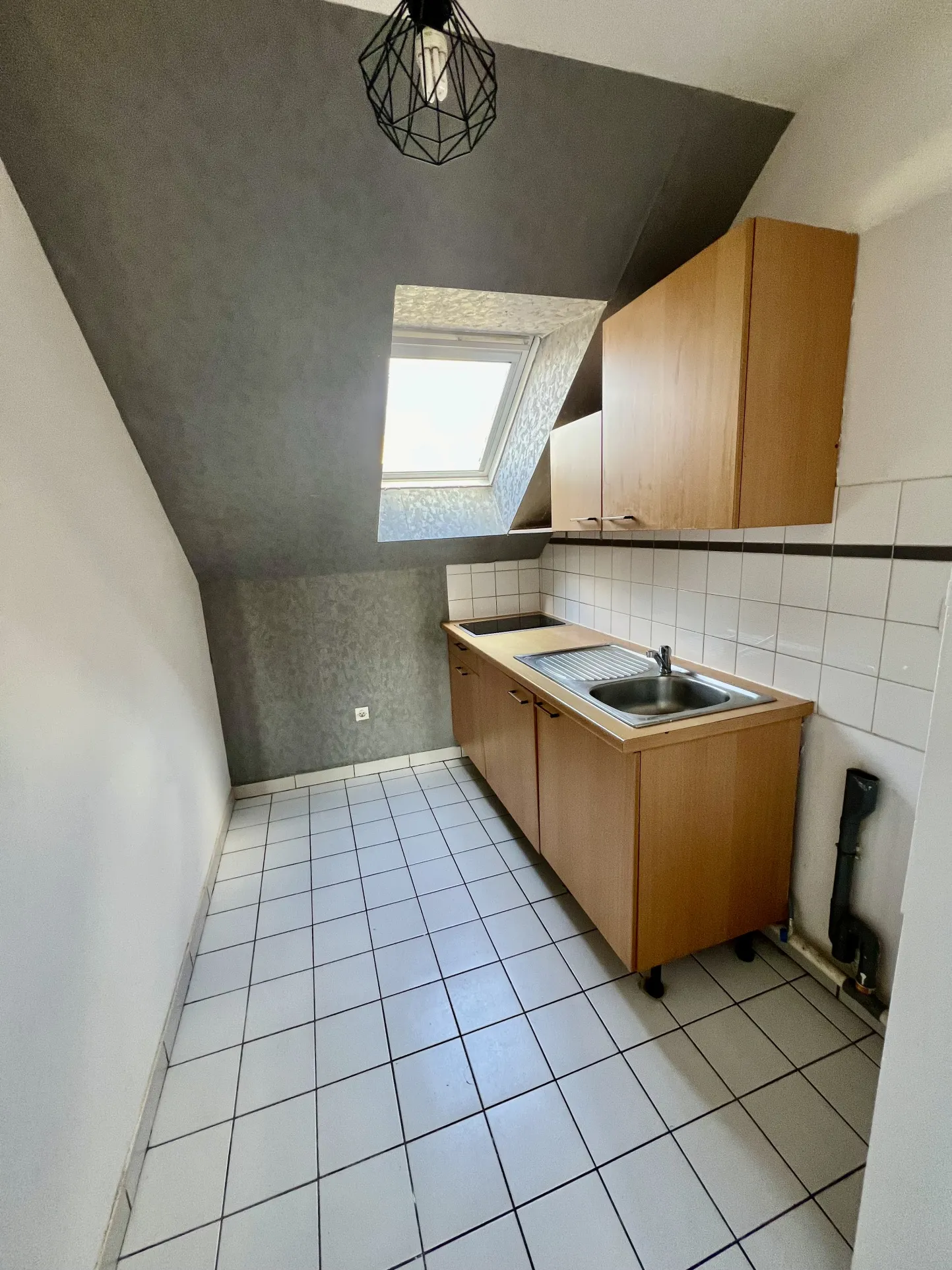 À vendre : Appartement 2 pièces lumineux à Meulan avec vue dégagée 