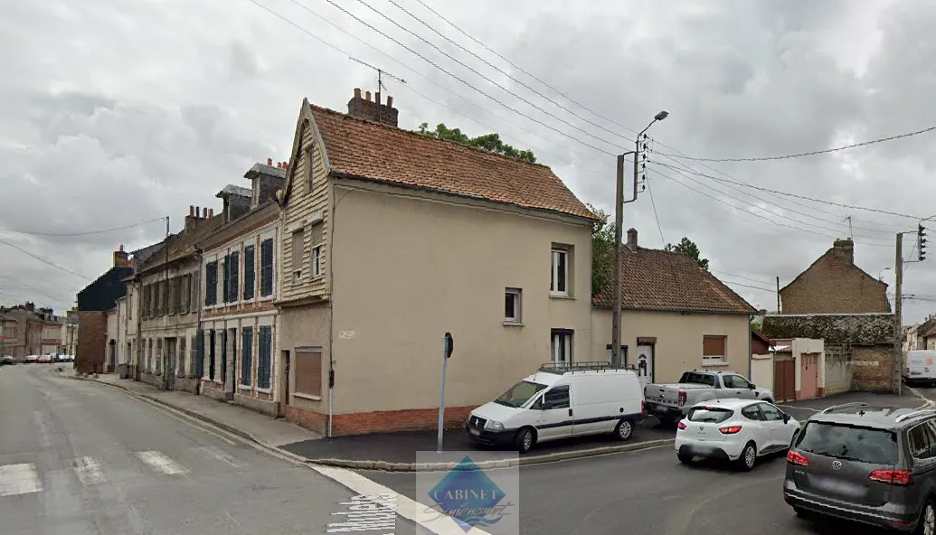 Maison de Ville T5 - 110m² avec Cour et Garage à Abbeville 