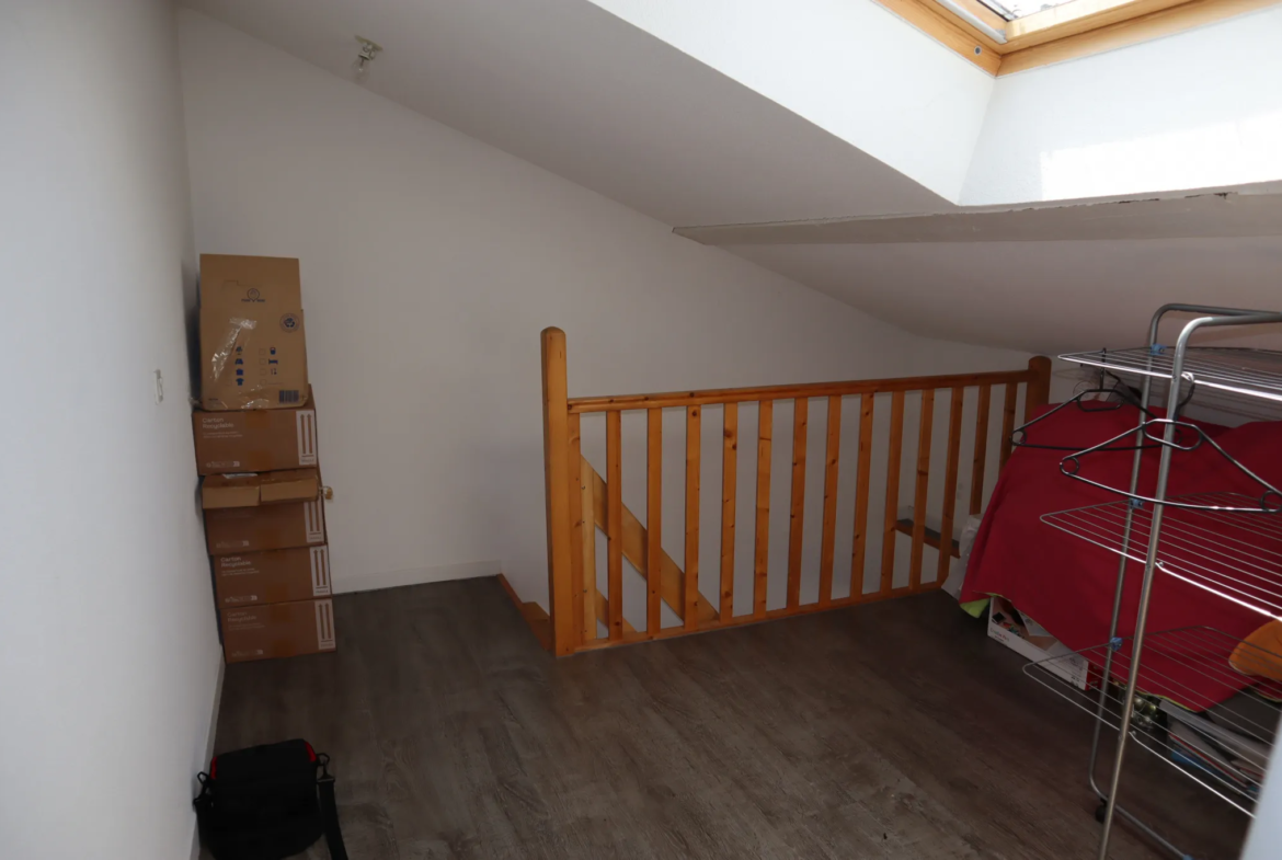 À vendre : Appartement type 4 avec stationnement en centre-ville d'Autun 