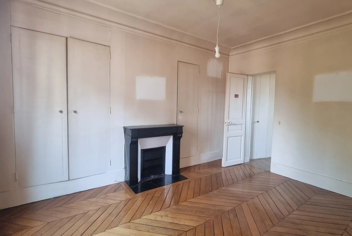 À vendre : Appartement 2 pièces de 53,89 m2 au Perreux-sur-Marne 