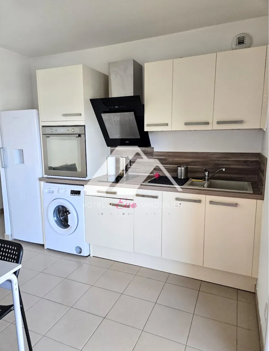 À vendre : Appartement avec piscine à Saint-Raphaël 