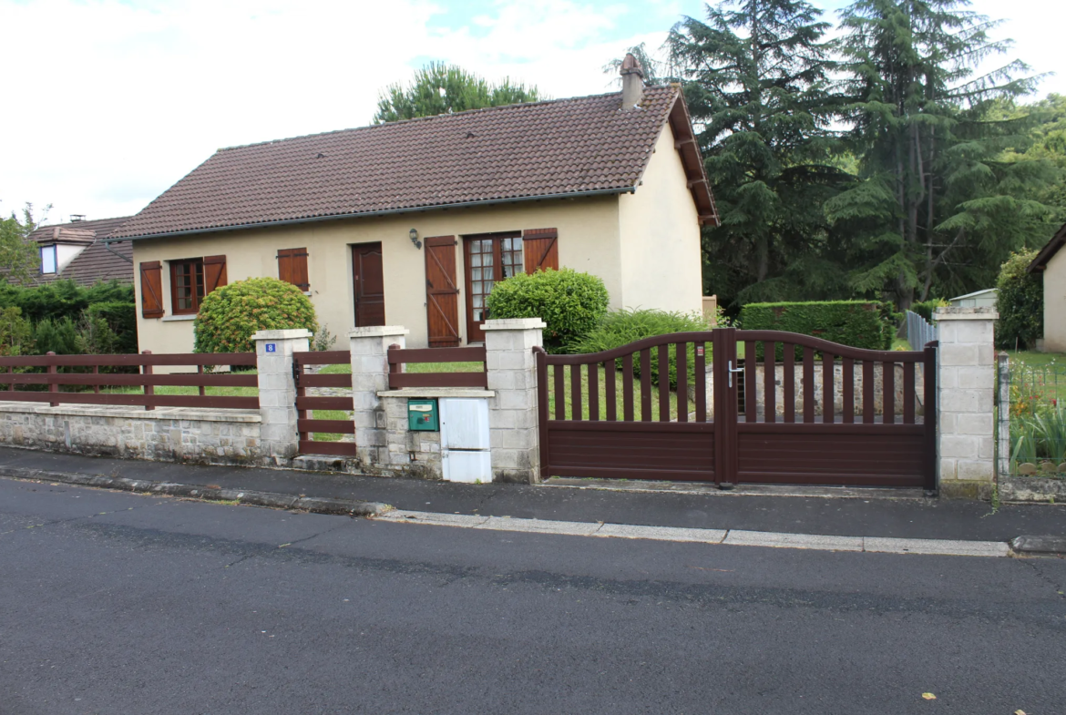 Maison à vendre à Biars sur Cère - 165 000 EUR 