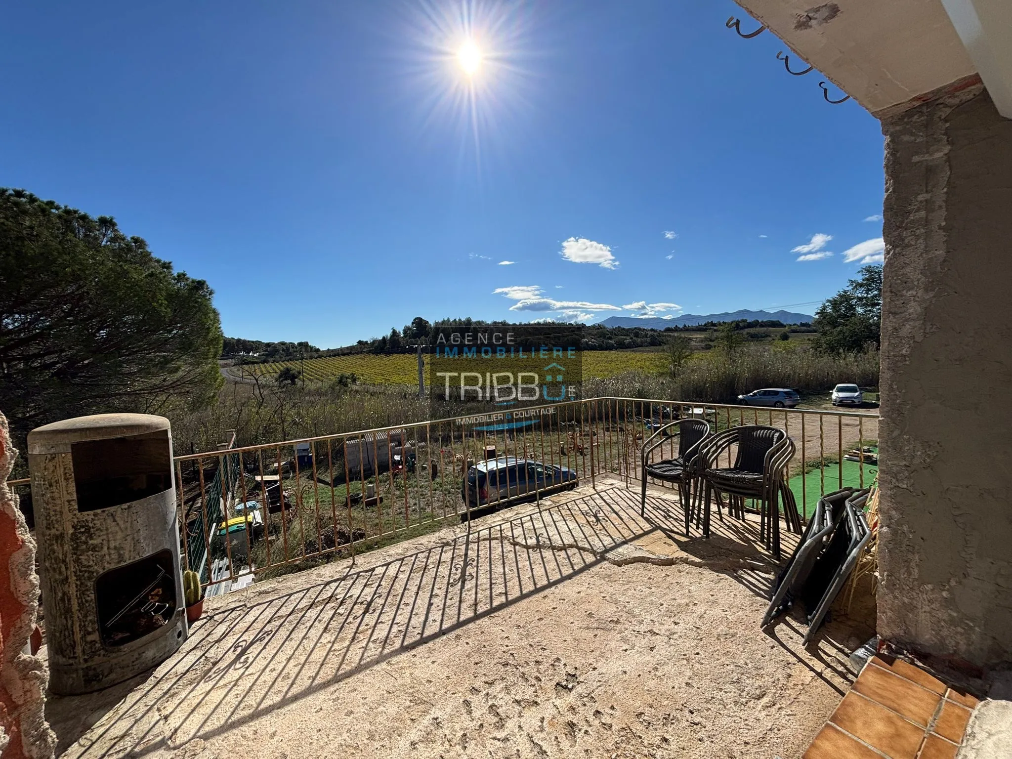 Maison à Pollestres - 4 pièces avec garage et terrain de 1 200 m² 