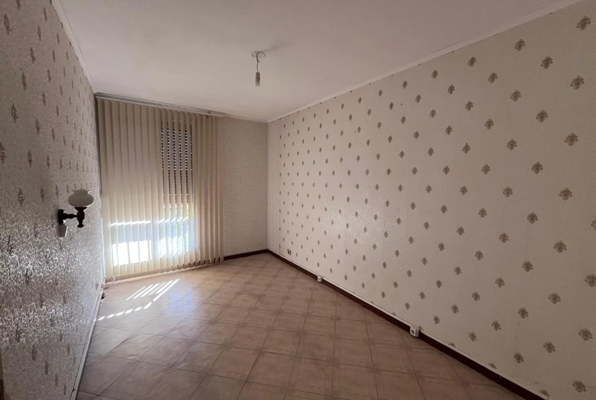 À vendre : Appartement Type 3 à Marignane dans résidence avec gardien 