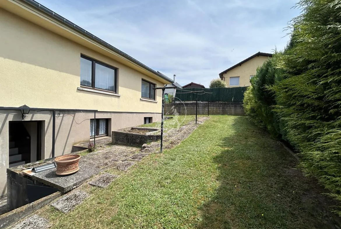 Maison familiale de plain-pied avec sous-sol complet à Creutzwald 