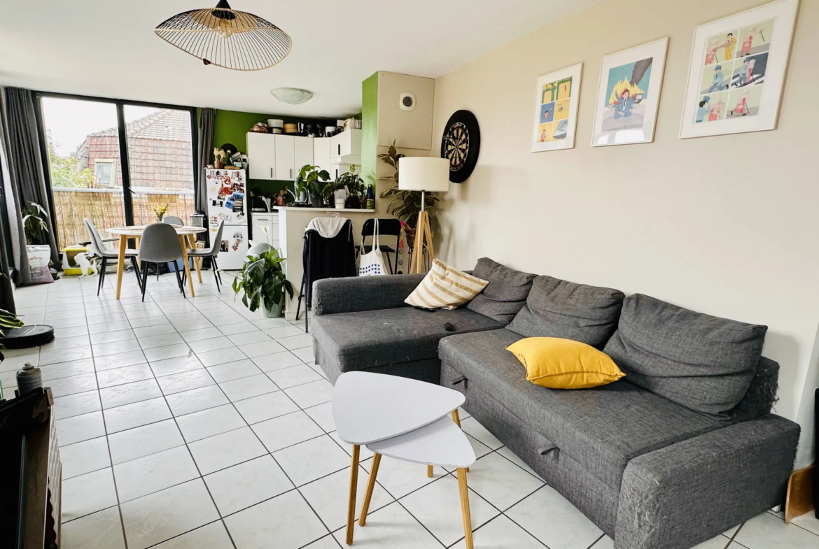 Appartement T3 à vendre à Lille Mairie Fives avec garage 