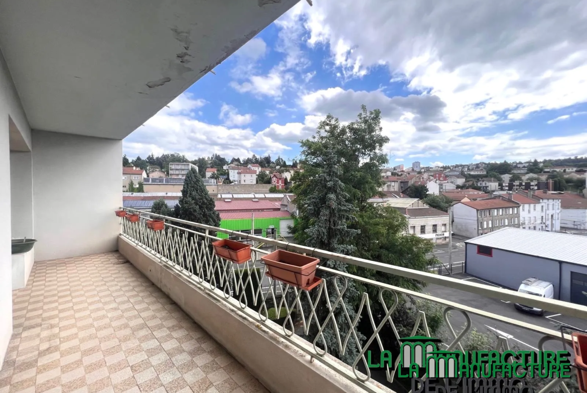 À vendre : Appartement F5 à Saint-Étienne Monthieu avec garage et cave 