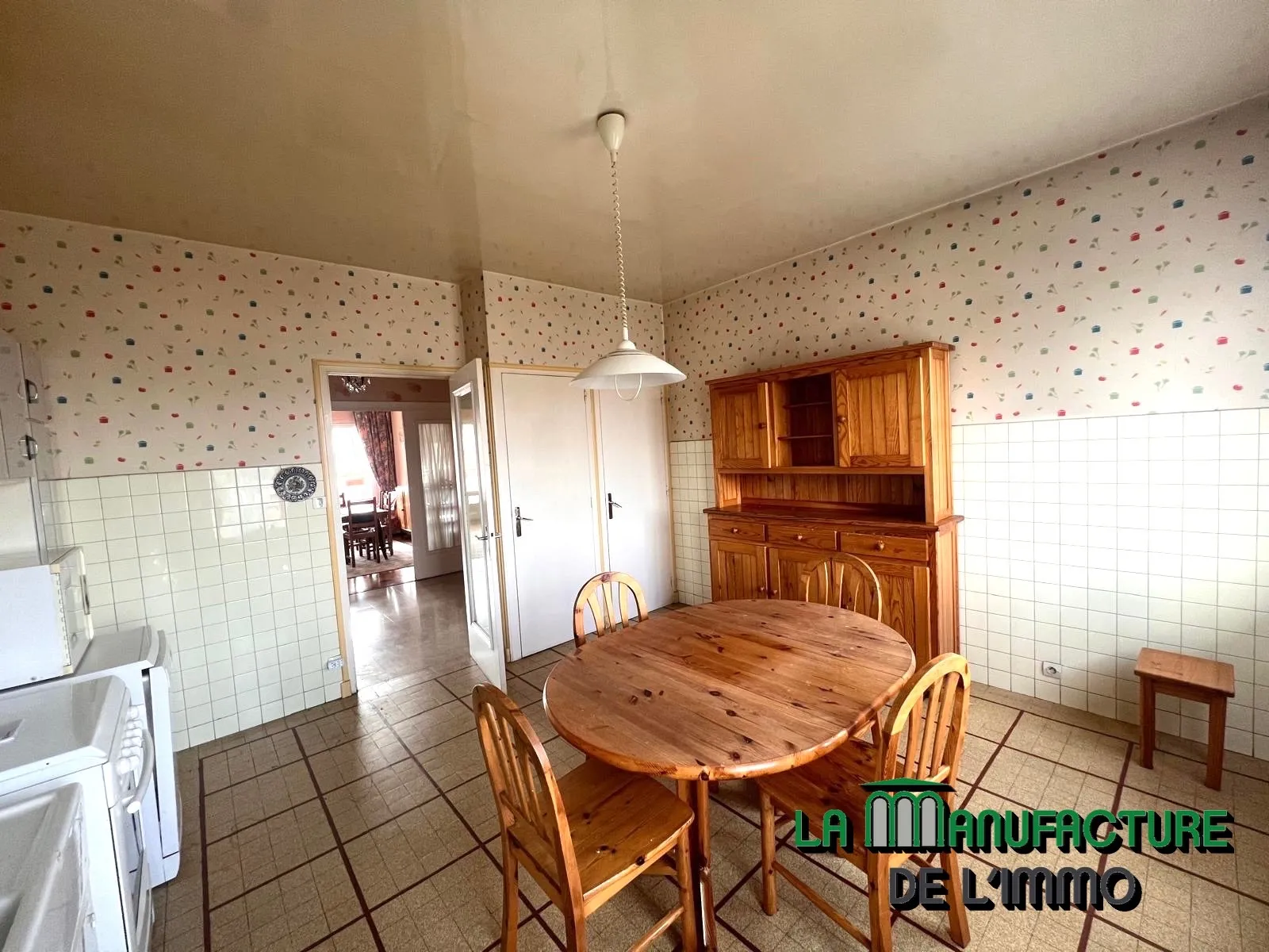 À vendre : Appartement F5 à Saint-Étienne Monthieu avec garage et cave 