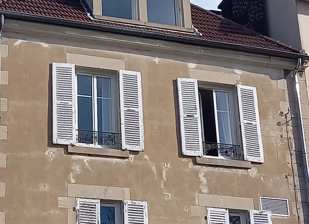 Appartement Type 3/4 à Lons le Saunier avec Vue Dégagée 