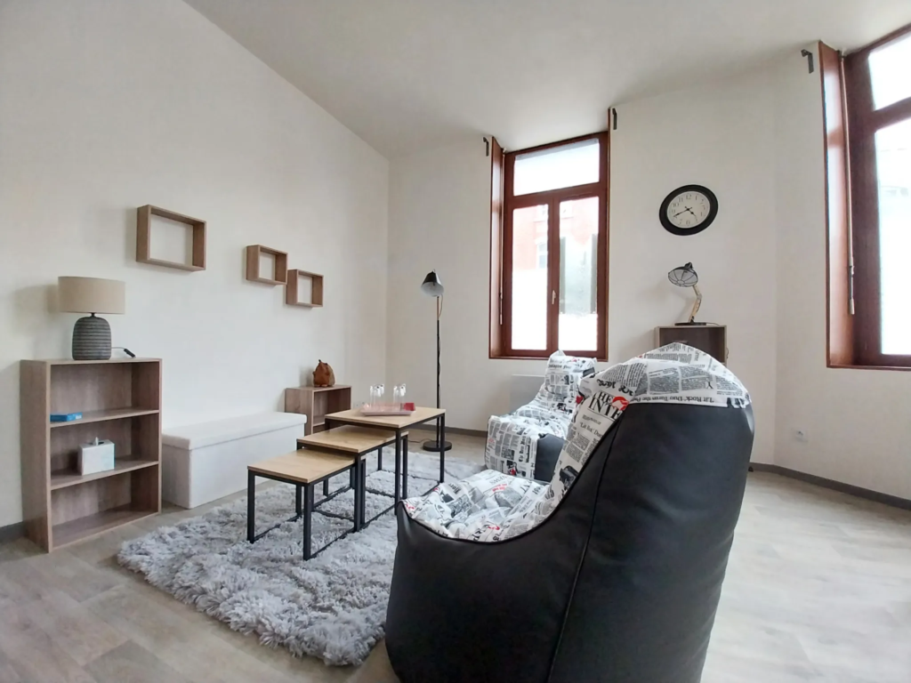 À vendre : Appartement T2 de 40 m² à Lille - Rue de Canteleu