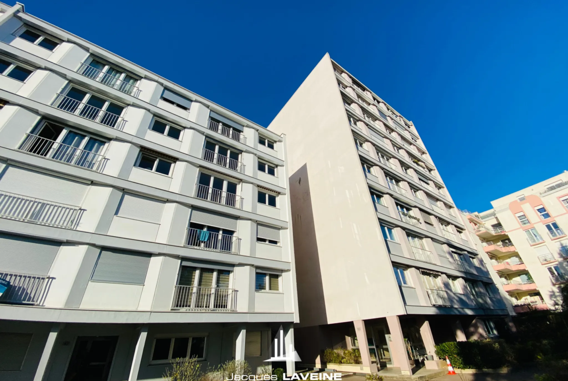 À vendre : Appartement de 80,43 m² à Metz-Vallières avec garage 