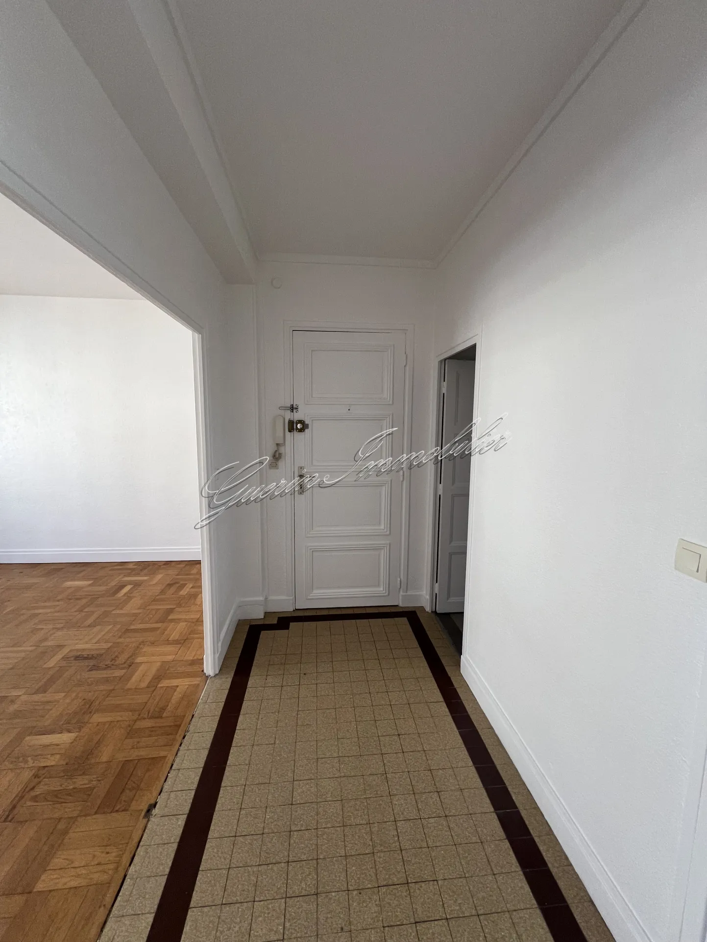 Appartement rénové de 54 m² à Nevers à vendre 