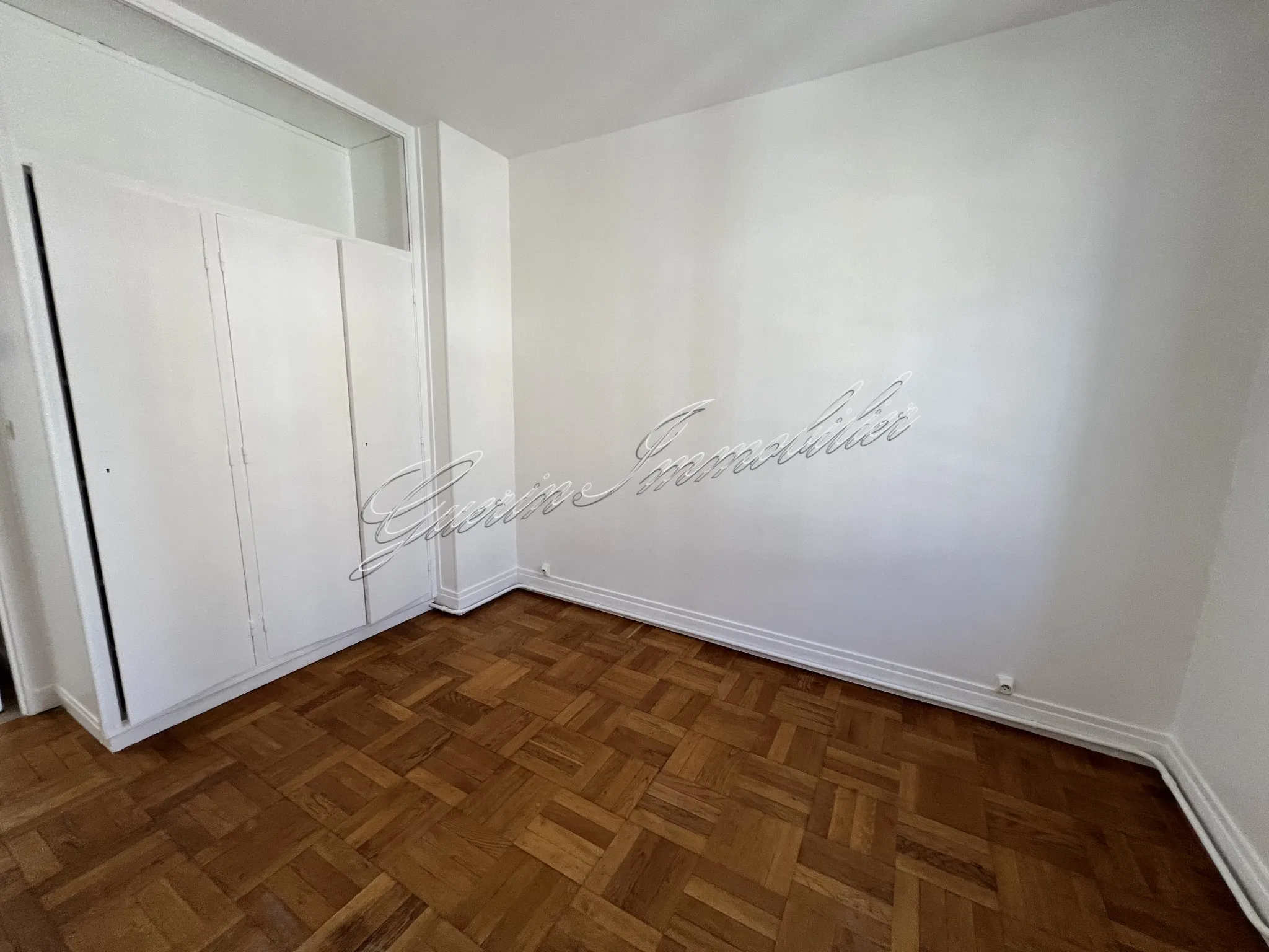 Appartement rénové de 54 m² à Nevers à vendre 