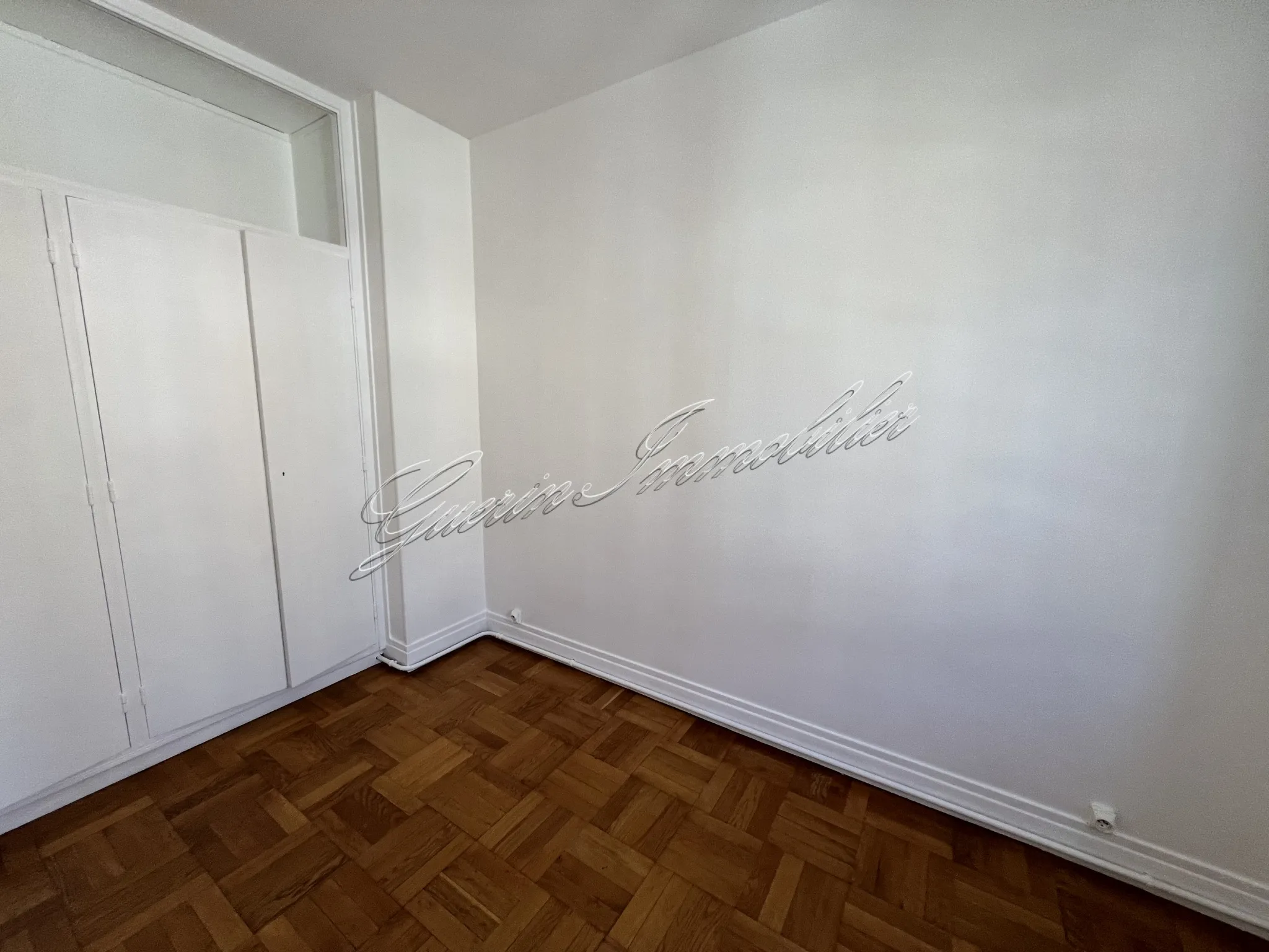 Appartement rénové de 54 m² à Nevers à vendre 