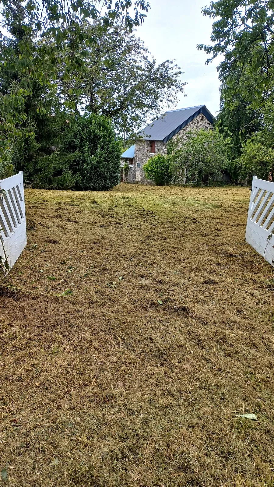 À vendre : Maison de campagne de 175 m² à Chevaigné du Maine 