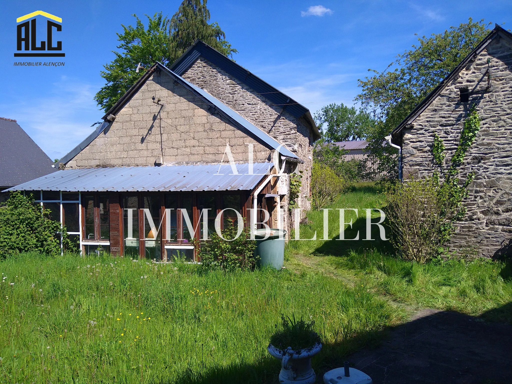 À vendre : Maison de campagne de 175 m² à Chevaigné du Maine 