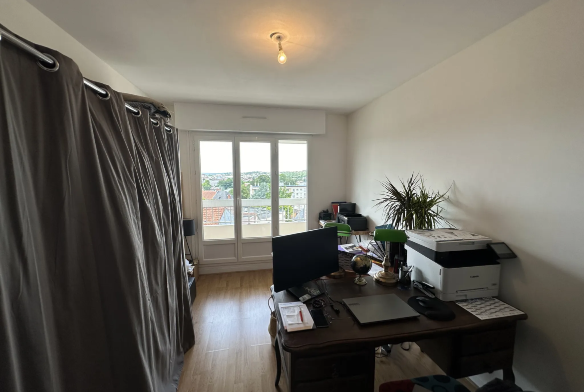 Bel Appartement T3 Rénové à Cusset - 149 000 € 