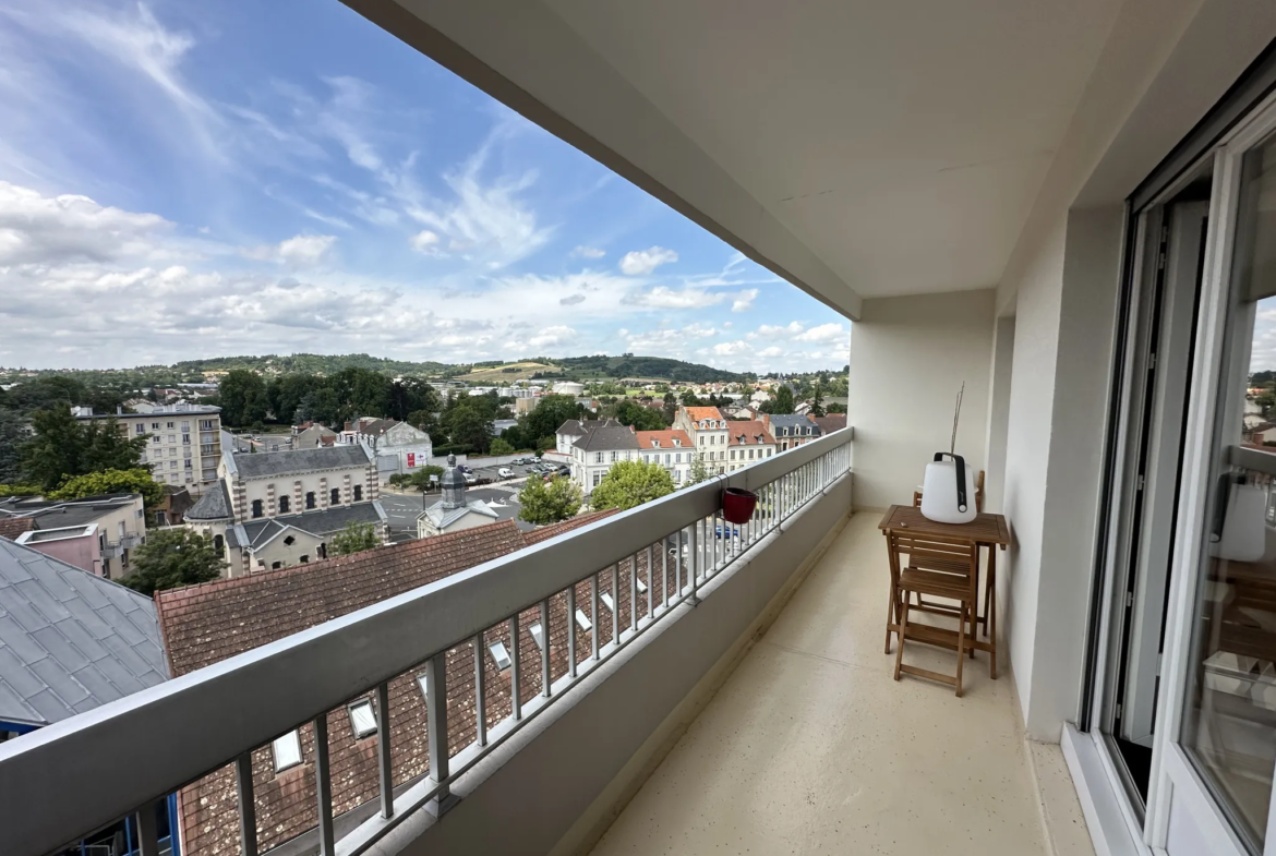 Appartement T3 rénové à vendre à Cusset - 149 000 € 