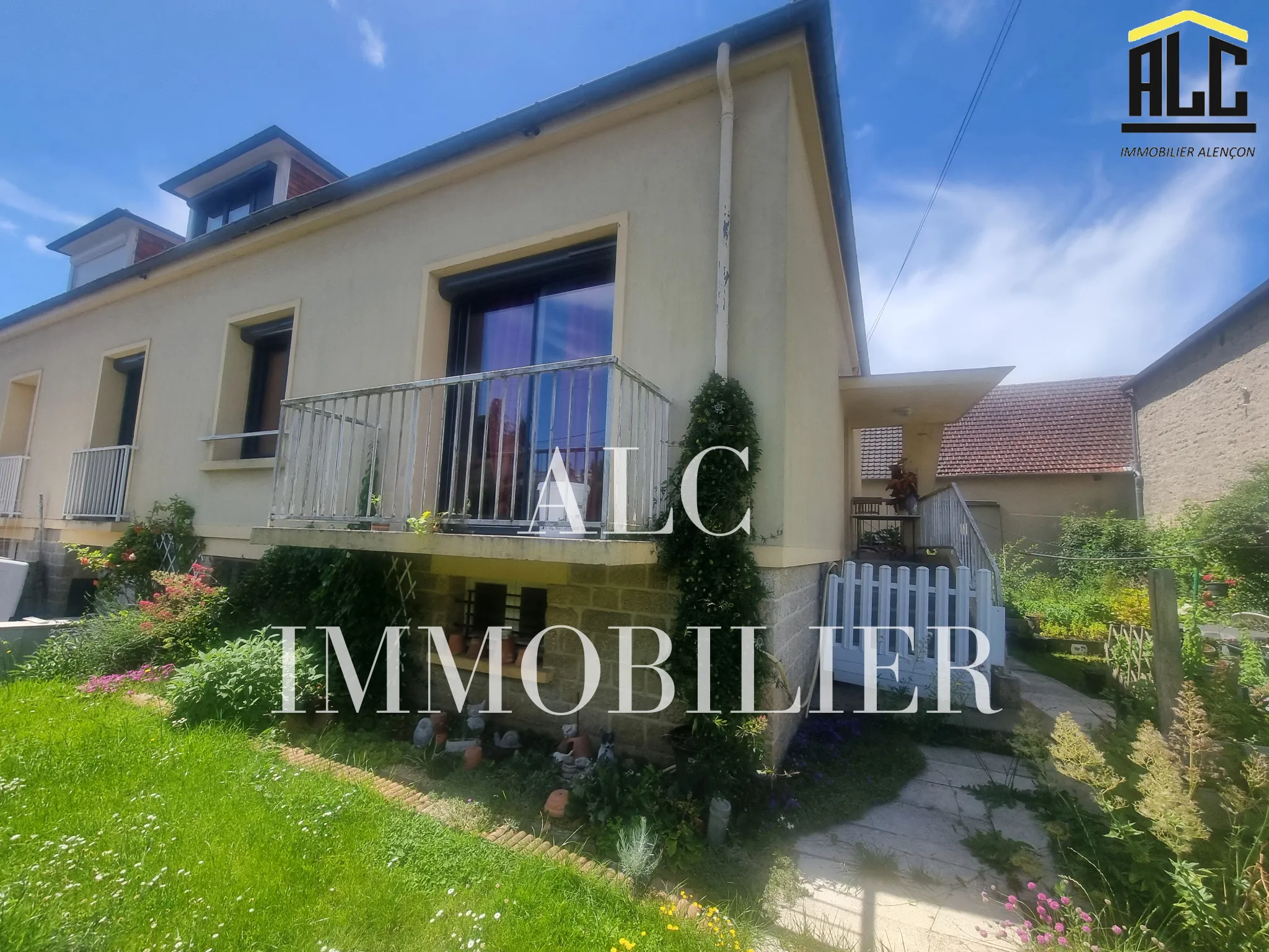 Maison spacieuse 165 m² en plein centre d'Alençon 