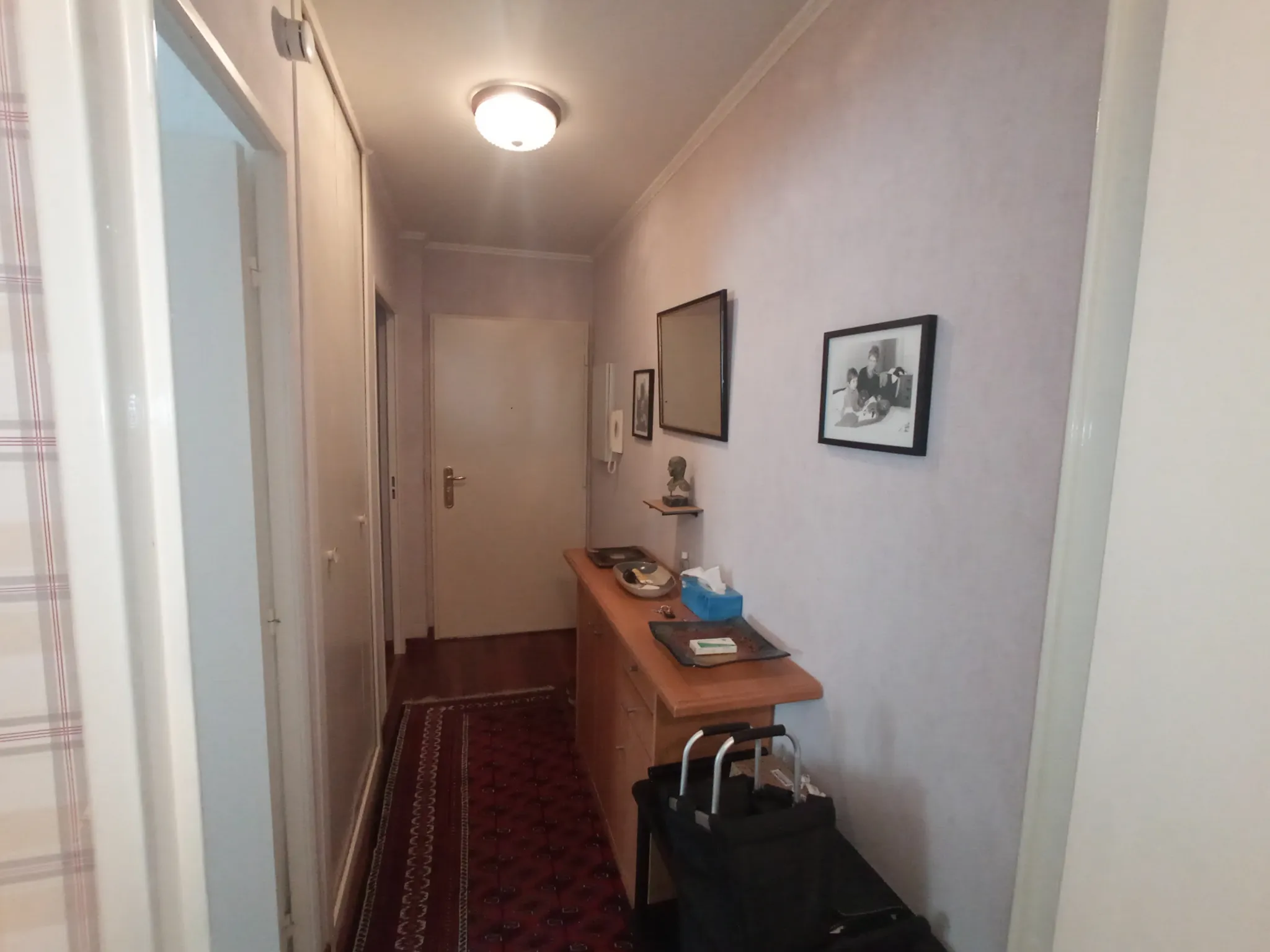 À vendre : Appartement F2 à Cergy Préfecture avec Balcon et Parking 