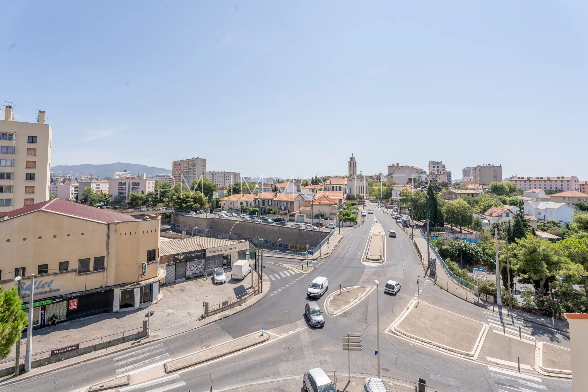 À vendre : Appartement T2 avec vue dégagée à Marseille 