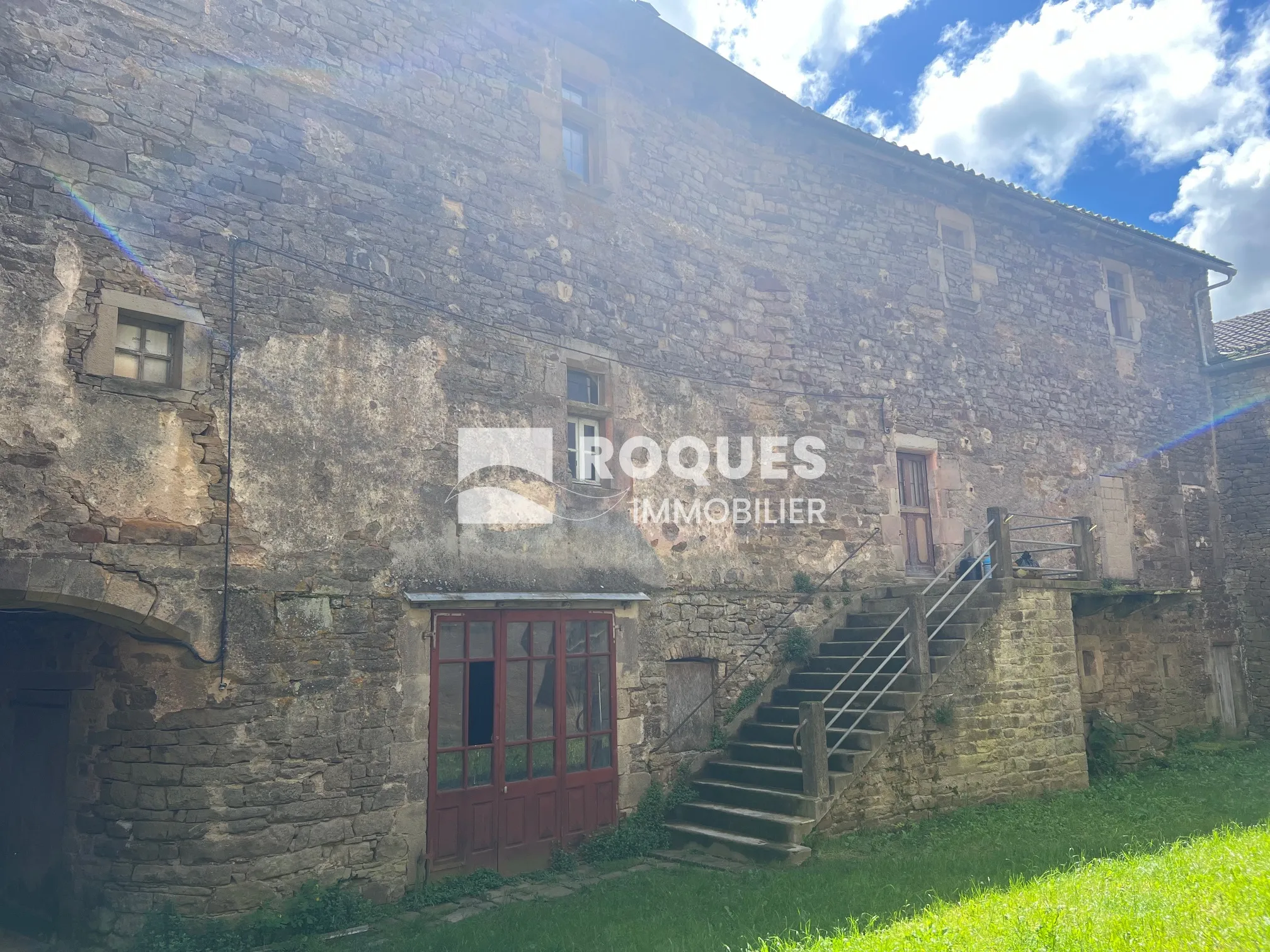 Château de la Commanderie hospitalière du XVème siècle à Martrin 