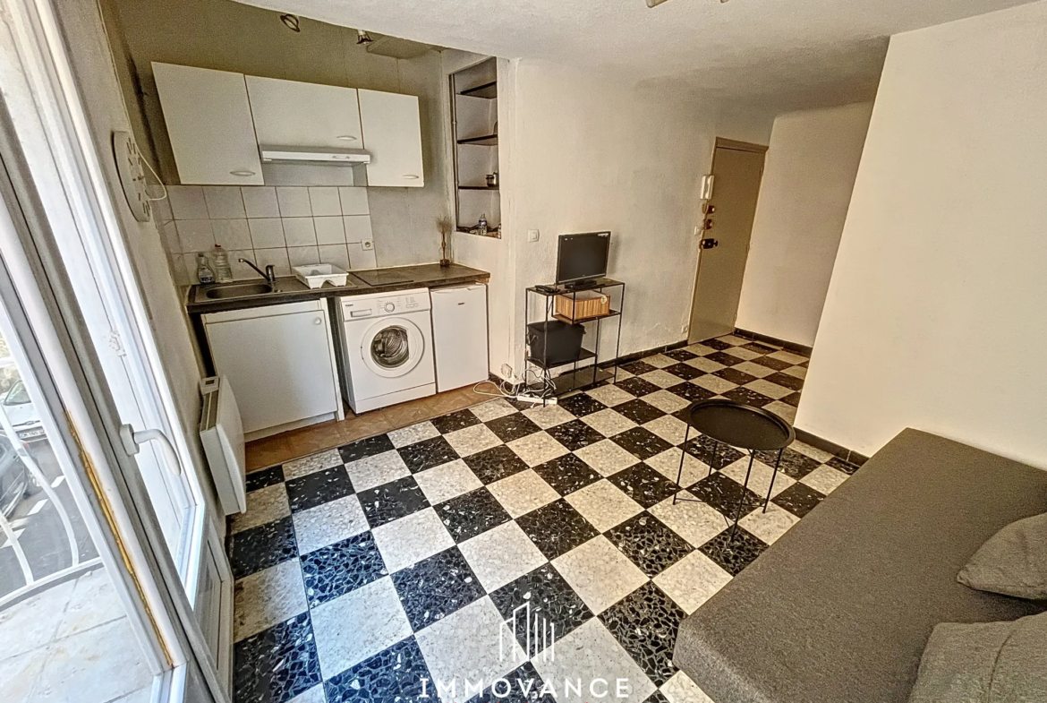 Studio lumineux à vendre à Lodeve - 20 m² - 39 000 € 