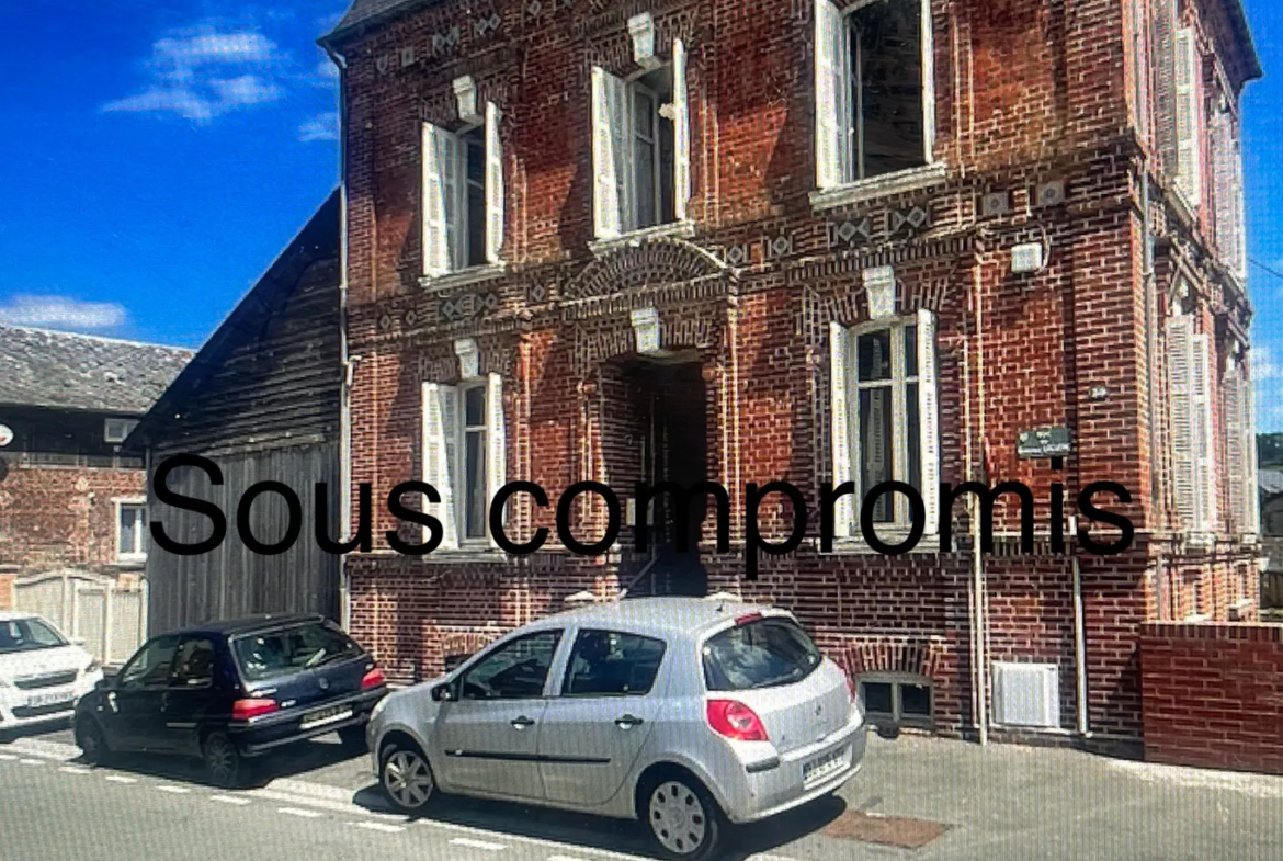 Maison de Maître à vendre au centre de Livarot 