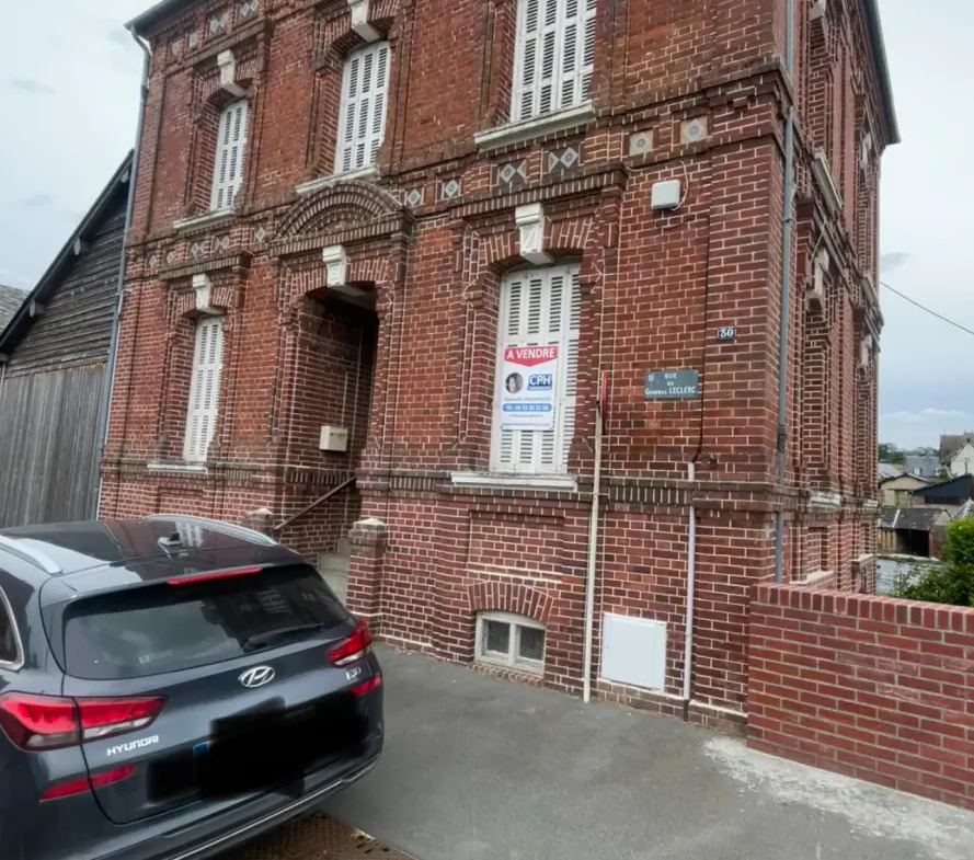 Maison de Maître à vendre au centre de Livarot 