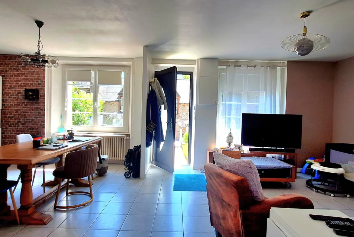 À vendre - Maison 4 pièces avec jardinet à Lamballe 