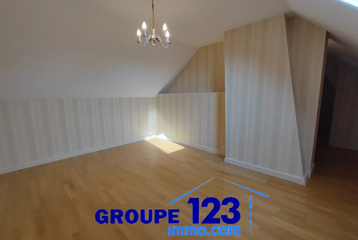 Magnifique Longère à La Ramée, Bussy-en-Othe – 154 m² 