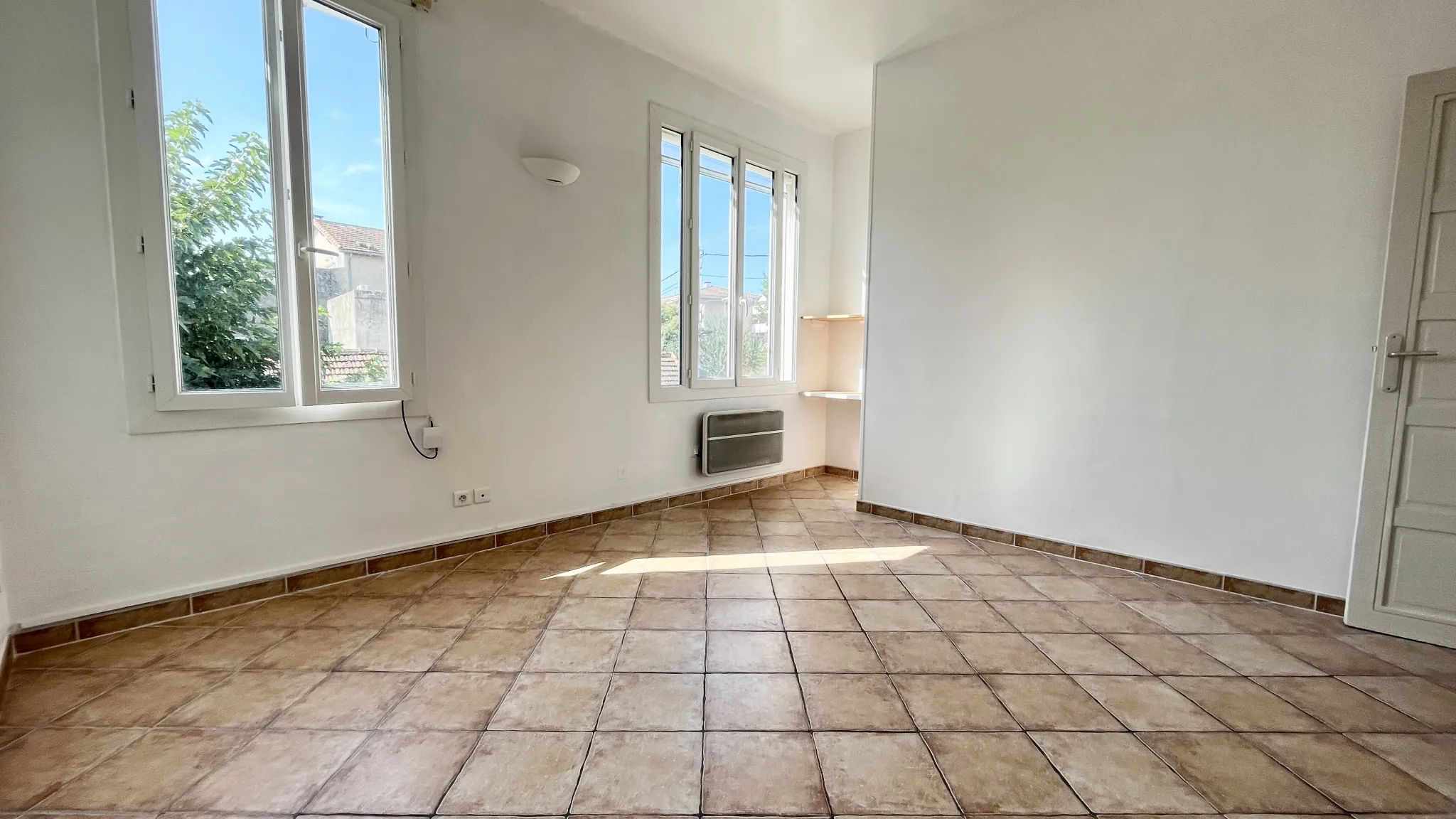 Appartement T2 de 43 m² avec terrasse à Avignon à vendre 