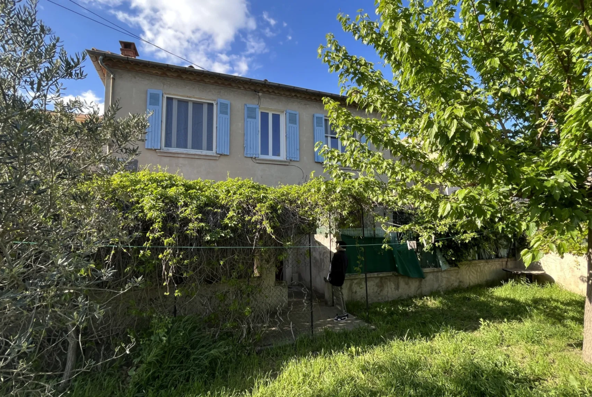 Appartement T2 de 43 m² avec terrasse à Avignon à vendre 