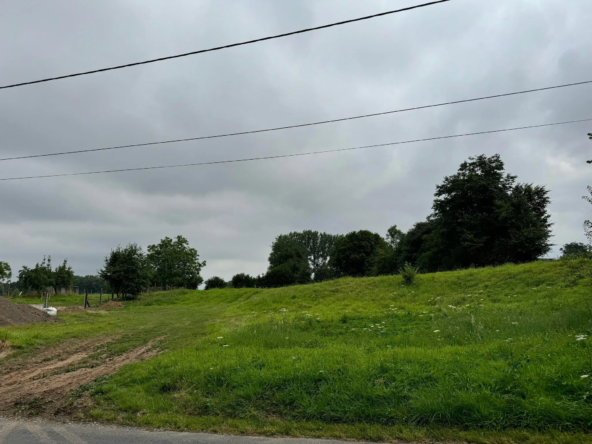 Terrain à bâtir à vendre près de Crécy en Ponthieu