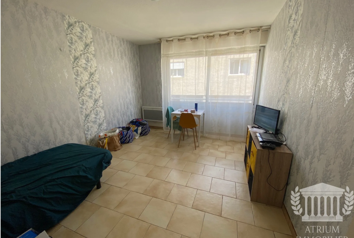 Studio à Nîmes de 23 m2 - Vente occupée 