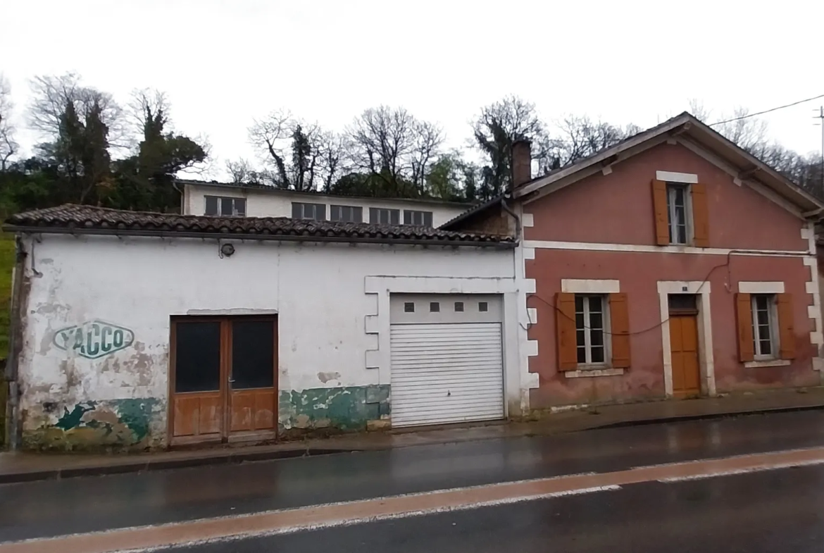 Maison de 3 chambres avec garage et cave à St Martin de Ribérac 