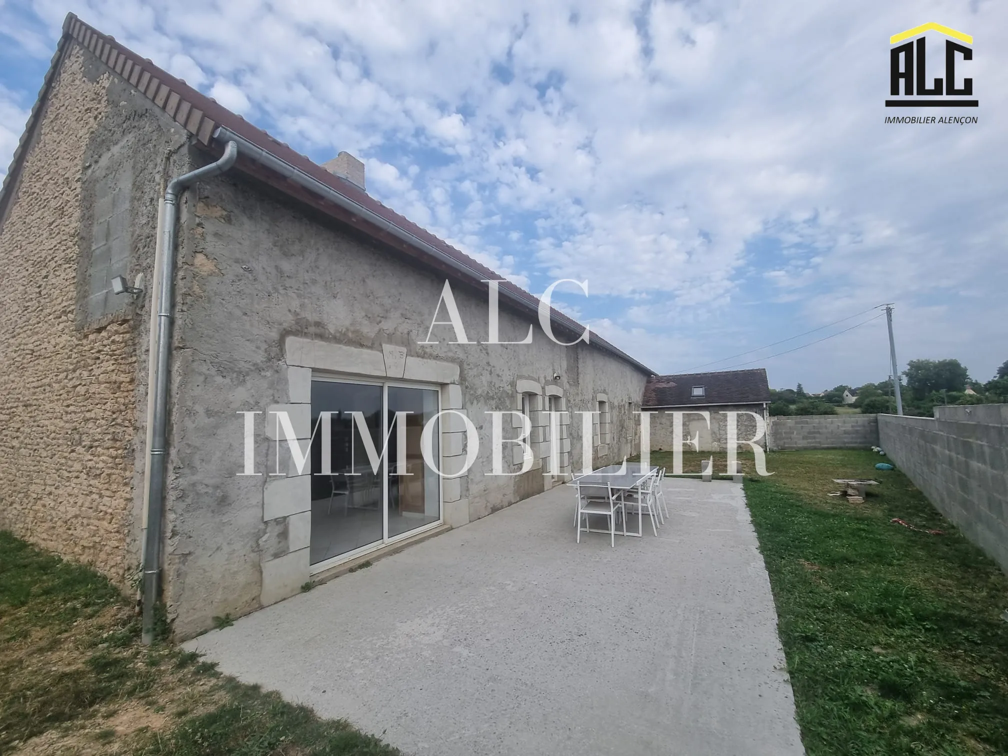 Maison de plain-pied de 148 m² à 15 km d'Alençon 