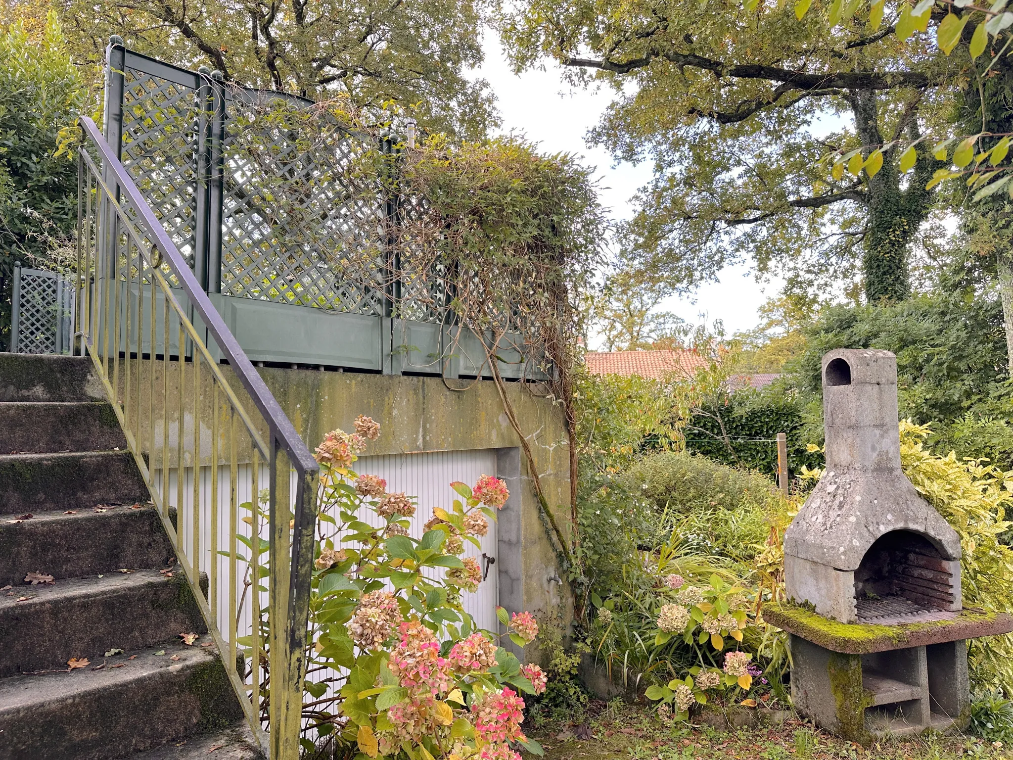 Maison à vendre à VALLET - 4 chambres lumineuses et grand jardin 