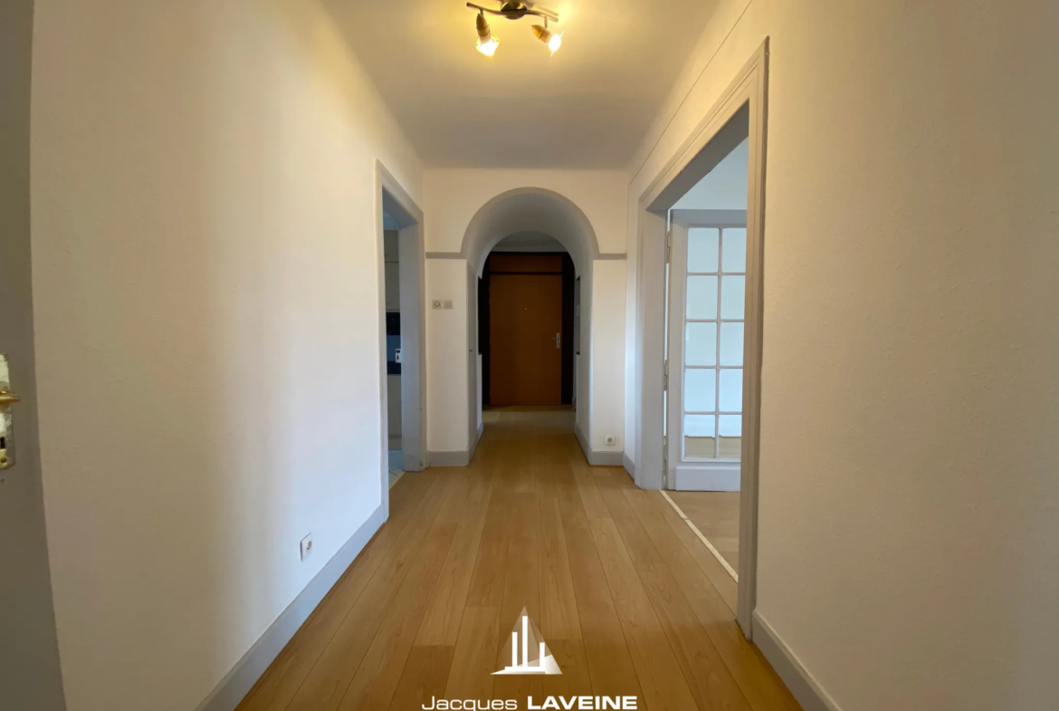 À Vendre: Appartement 5 Pièces de 130 m² à Metz, Proche Gare 