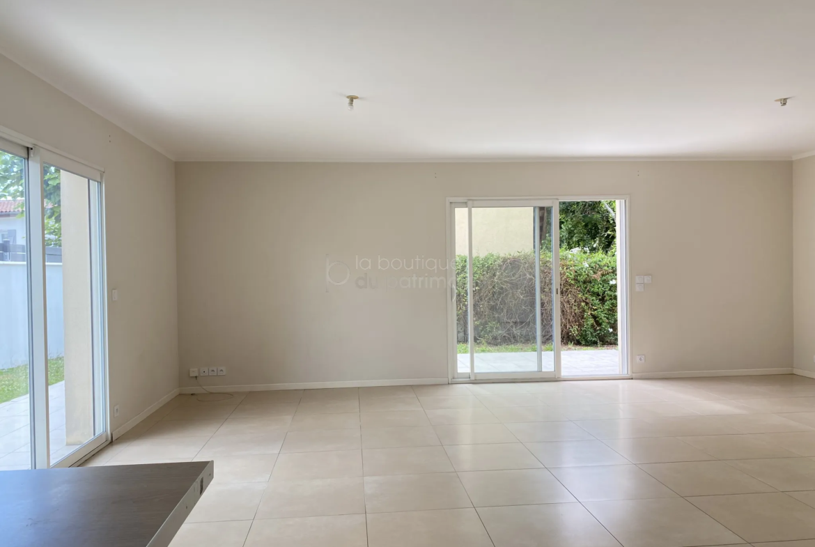 Maison moderne de plain-pied à vendre à Langon - 115 m² 