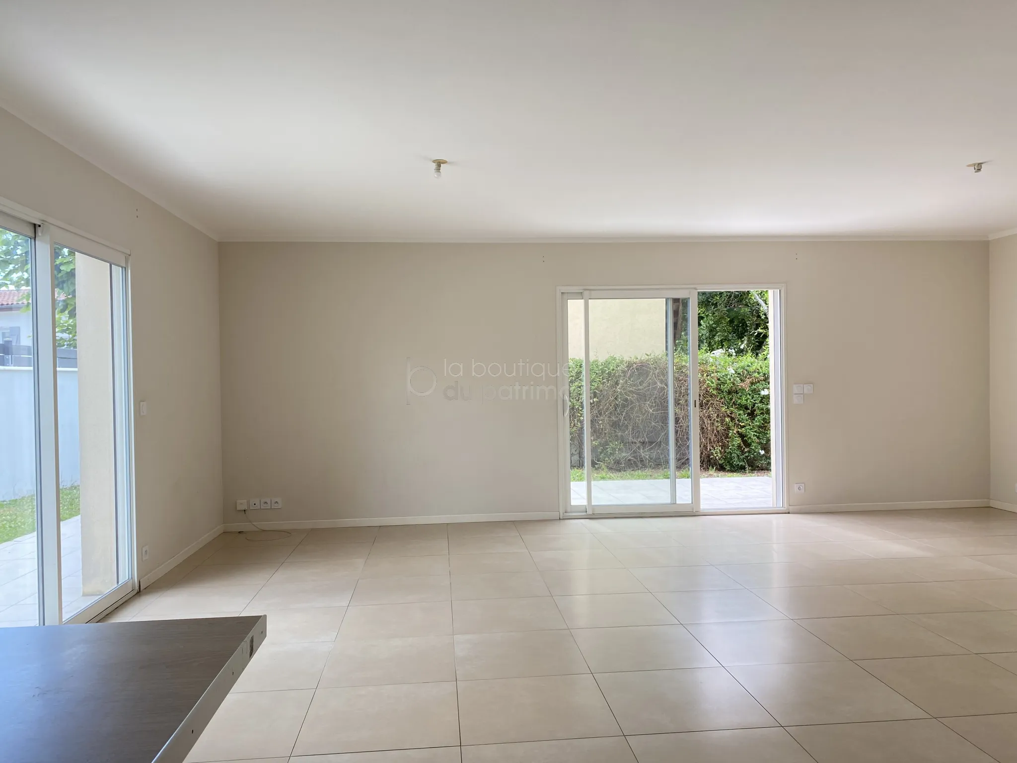 Maison moderne de plain-pied à vendre à Langon - 115 m² 