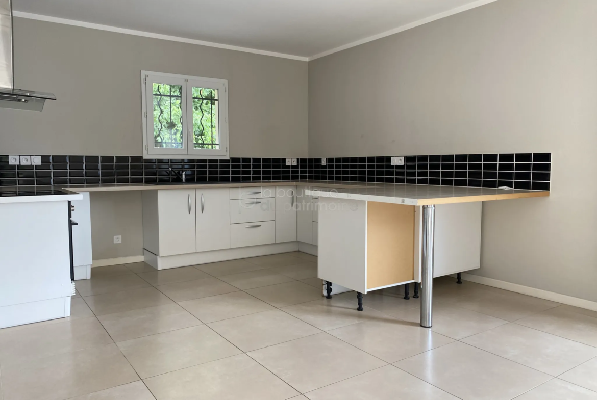 Maison moderne de plain-pied à vendre à Langon - 115 m² 